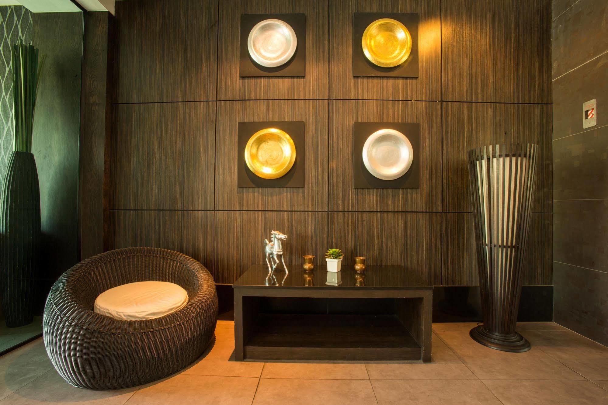 Inn Place Serviced Residence Pattaya Exteriér fotografie